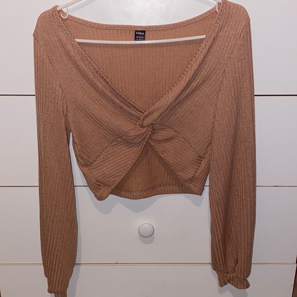 Brown/beige long sleeve crop top